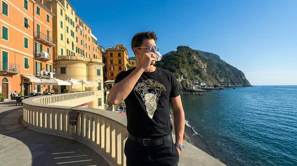 Jay-Z Medusa Chain Empire Luxury T-shirt