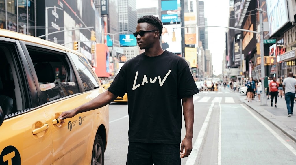 Lauv Hand Drawn Signature Aesthetic Tee Lifestyle