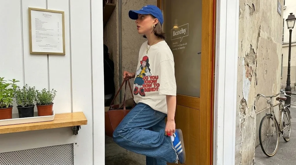 Billie Eilish Bend Cartoon Aesthetic Graphic Tee