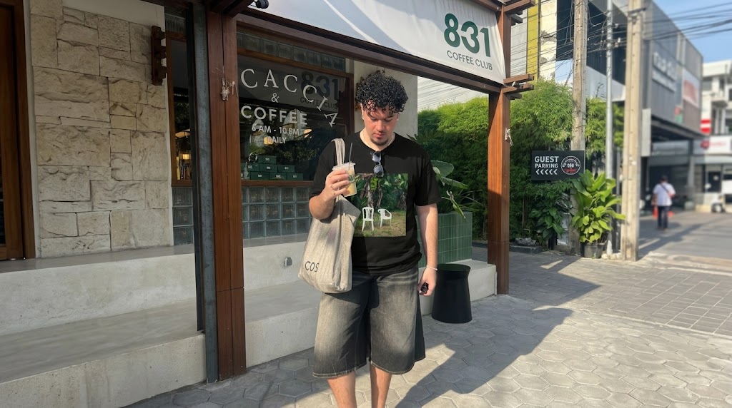 Bad Bunny Debi Tirar Mas Fotos DTMF Tee