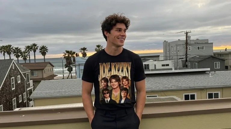 DJO Joe Keery Retro 90s Gold Chrome Aesthetic Tee