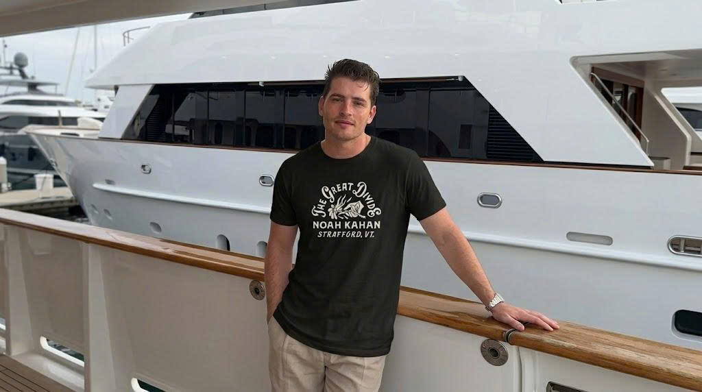 Noah Kahan The Great Divide Strafford VT Tee