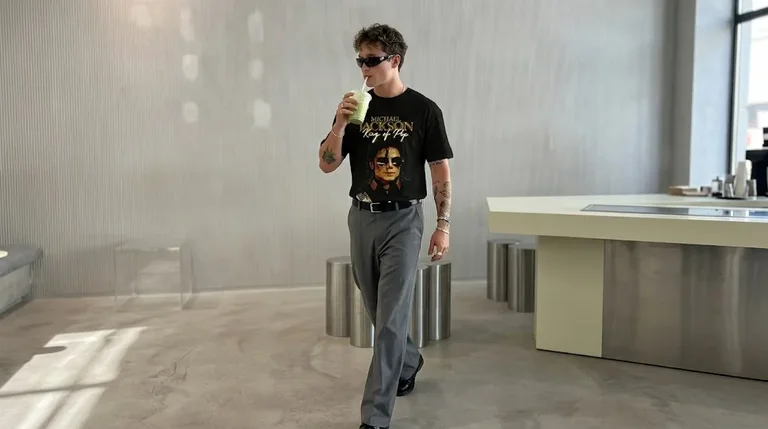 Michael Jackson King of Pop Gold Graphic Tee 4 Michael Jackson King of Pop Gold Graphic Tee