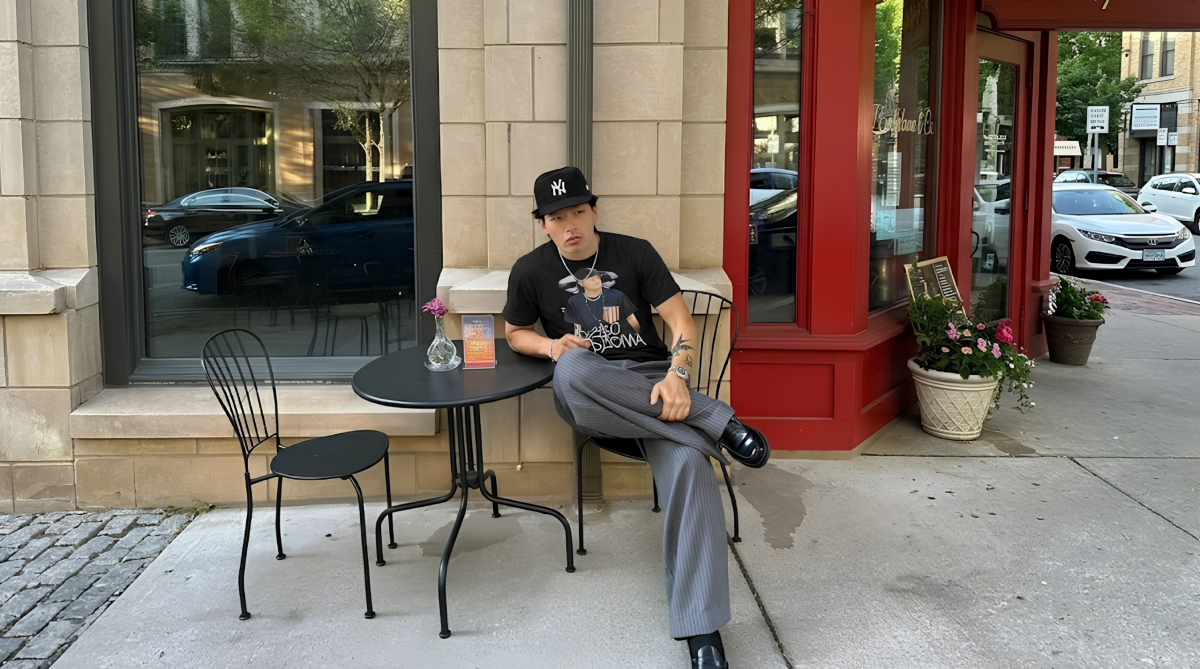 Peso Pluma La Doble P Vintage Graphic Tee