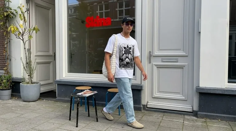 Stranger Things The Demogorgon Graphic Tee