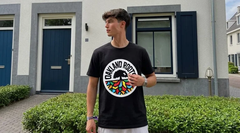 Tom Holland Mosaic Tree Iconic Star T-shirt